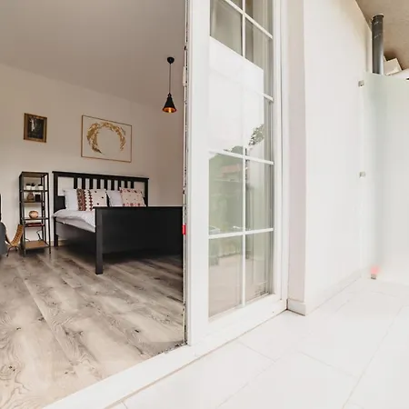 Apartment Schiller Studio 64 - Free Private Parking