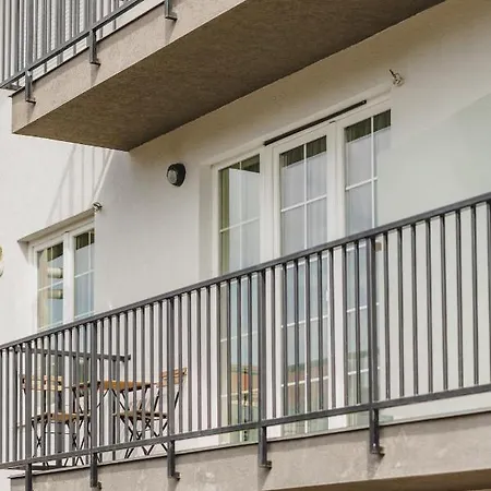 Schiller Studio 64 - Free Private Parking * Brasov