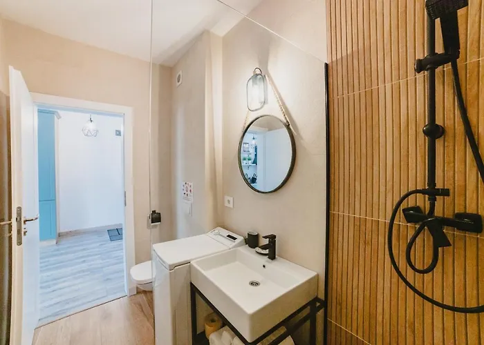 Schiller Studio 64 - Free Private Parking Apartment